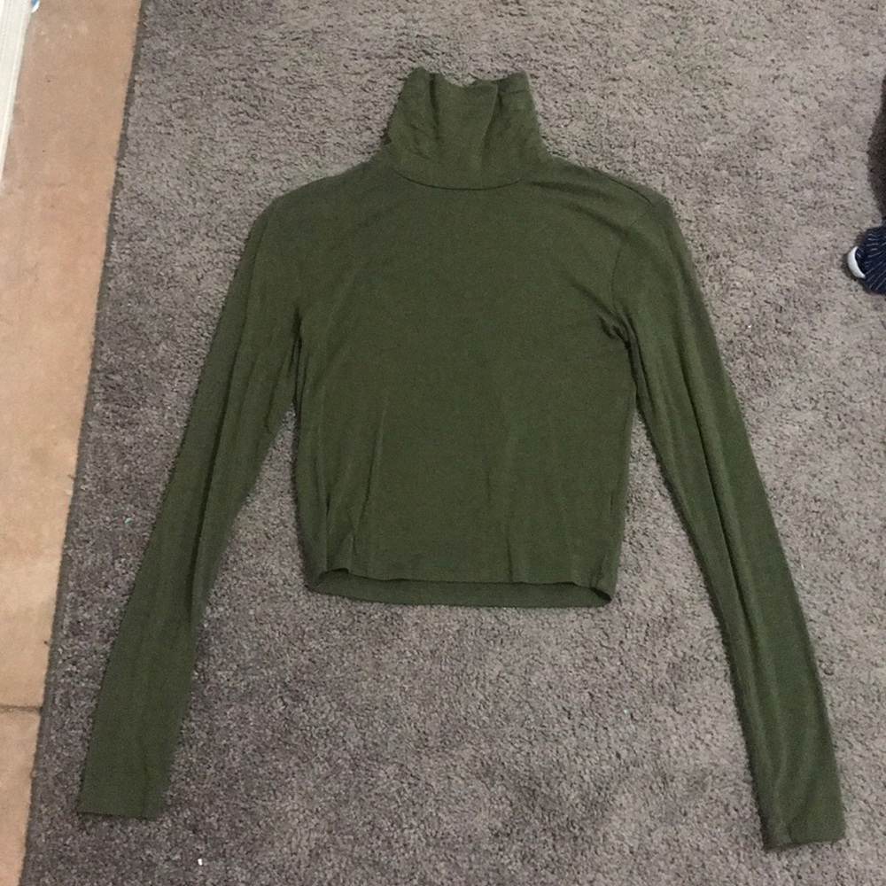Dark green turtle neck